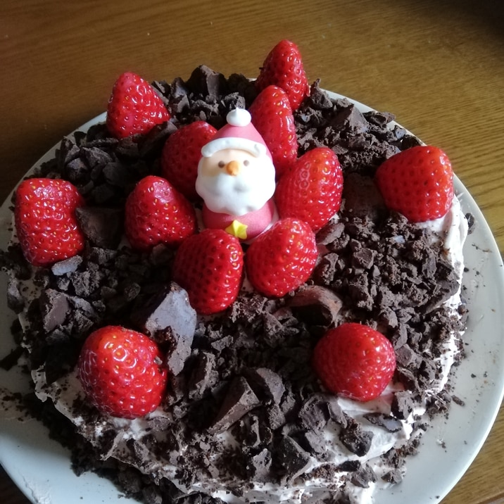 チョコトリュフで作るクリスマスケーキ